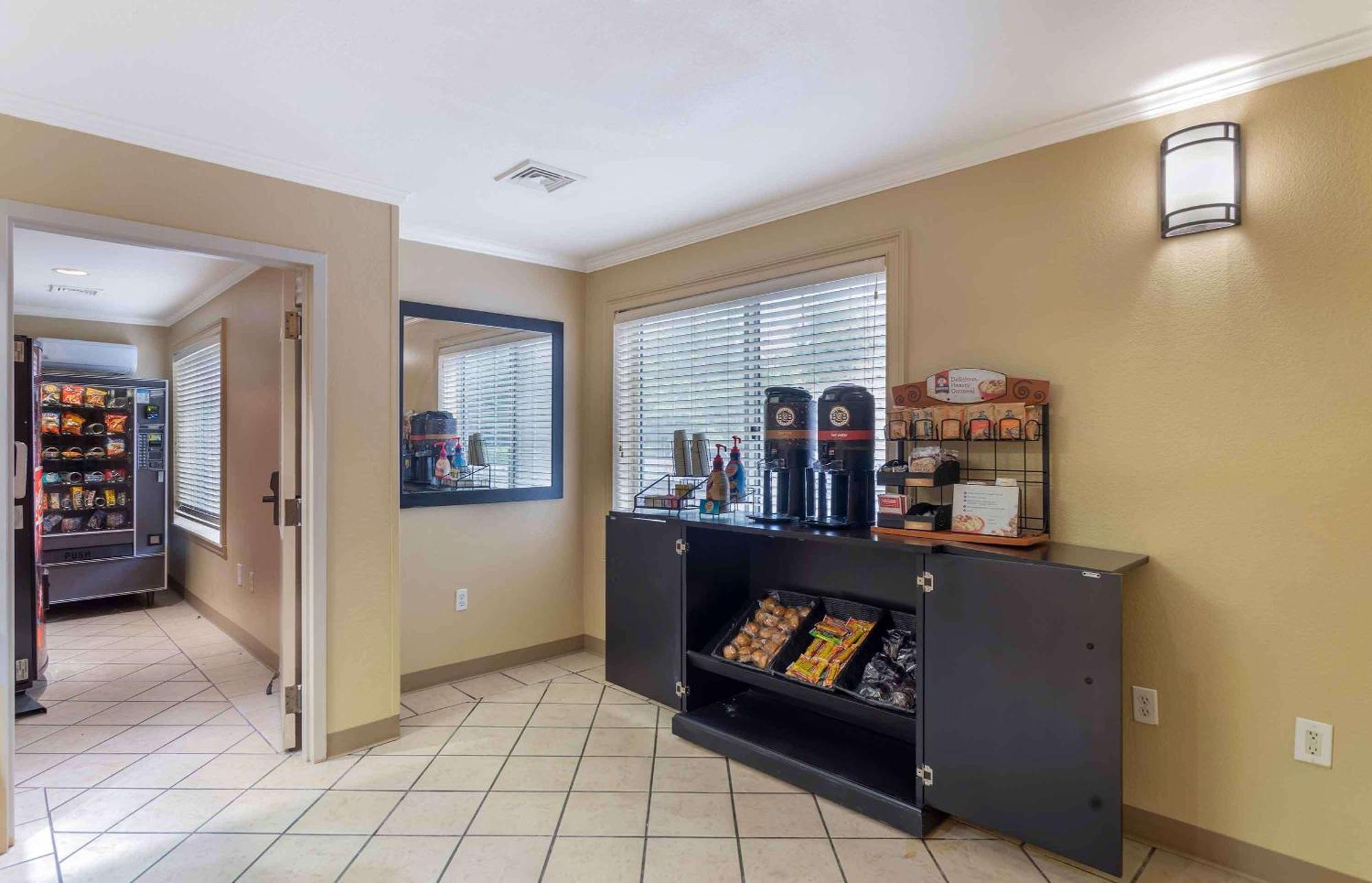 Extended Stay America Suites - Memphis - Airport Exterior photo